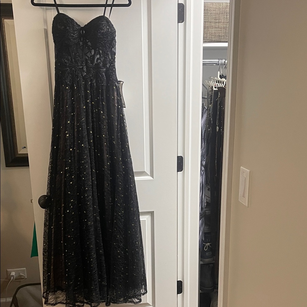 Elegant Black Prom Dress